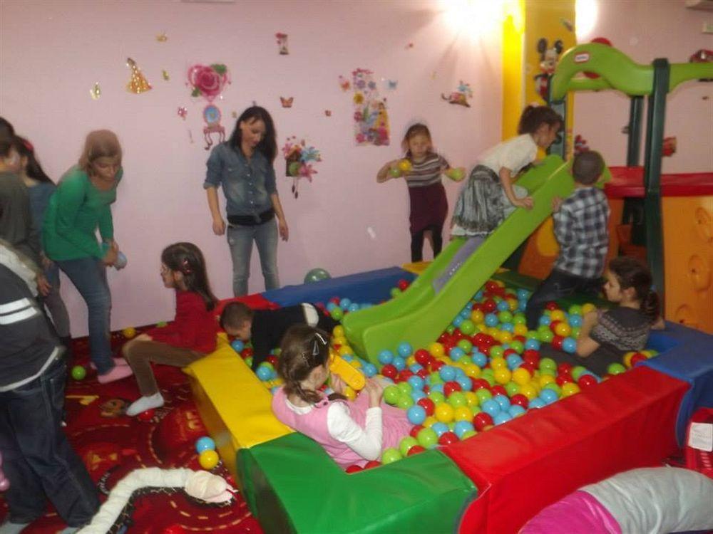 West Plaza Hotel Bucureşti Eksteriør bilde