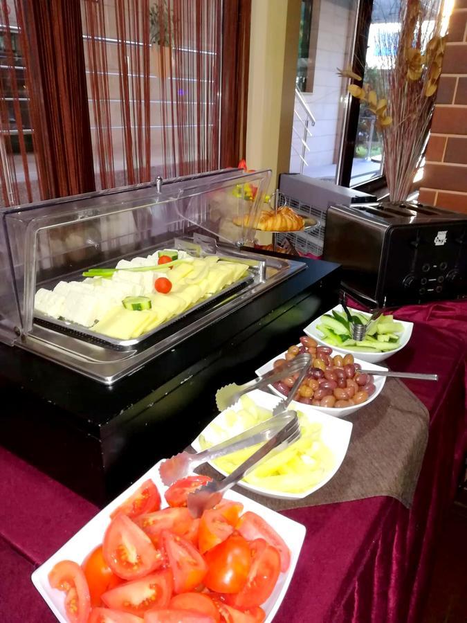 West Plaza Hotel Bucureşti Eksteriør bilde