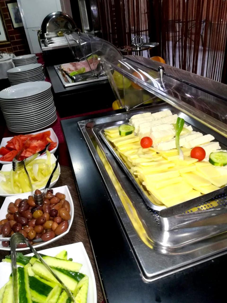 West Plaza Hotel Bucureşti Eksteriør bilde