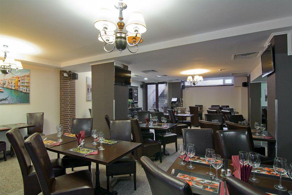 West Plaza Hotel Bucureşti Eksteriør bilde